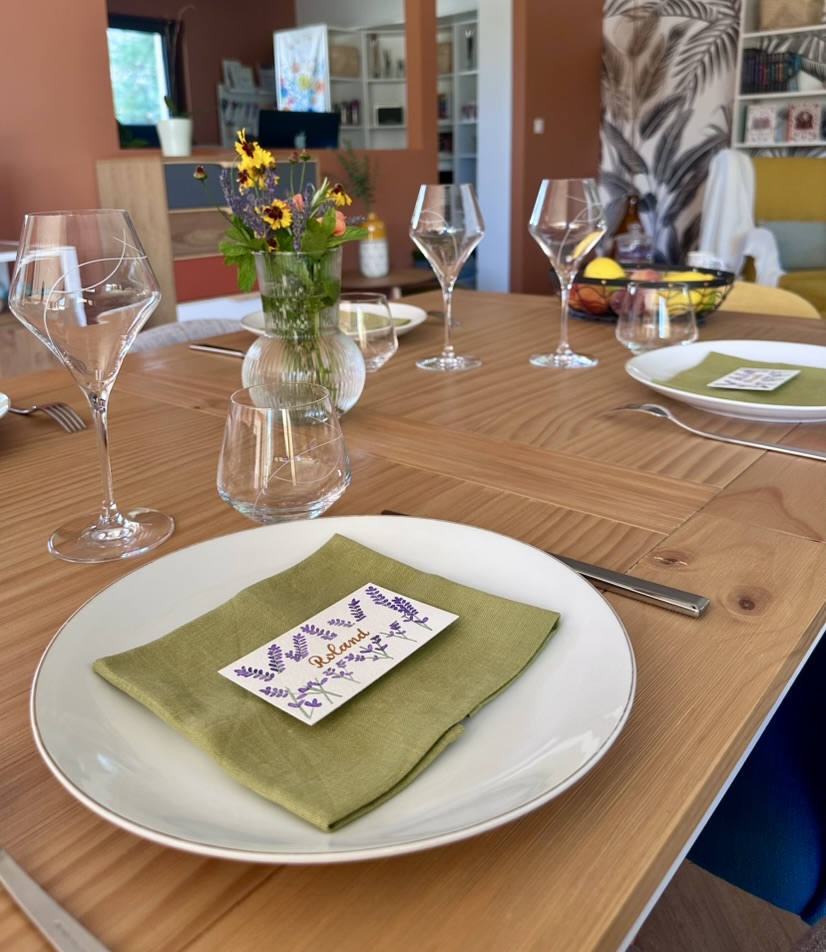 Marque-place fait main et personnalisé - Brins de lavande – Image 5