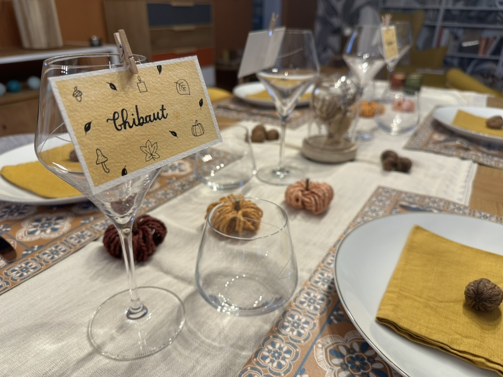 Marque-place fait main et personnalisé - Doodles d’automne – Image 7