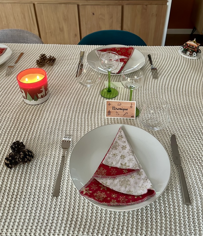 Marque-place fait main et personnalisé - Doodles de Noël – Image 7