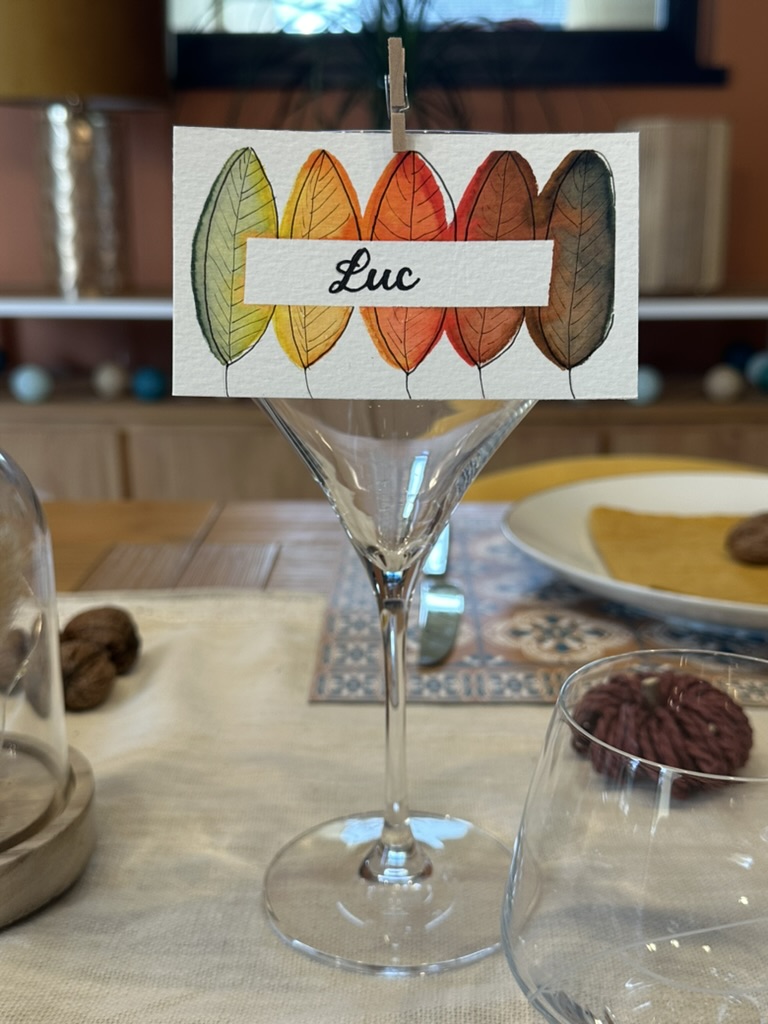 Marque-place fait main et personnalisé - Feuilles d’automne