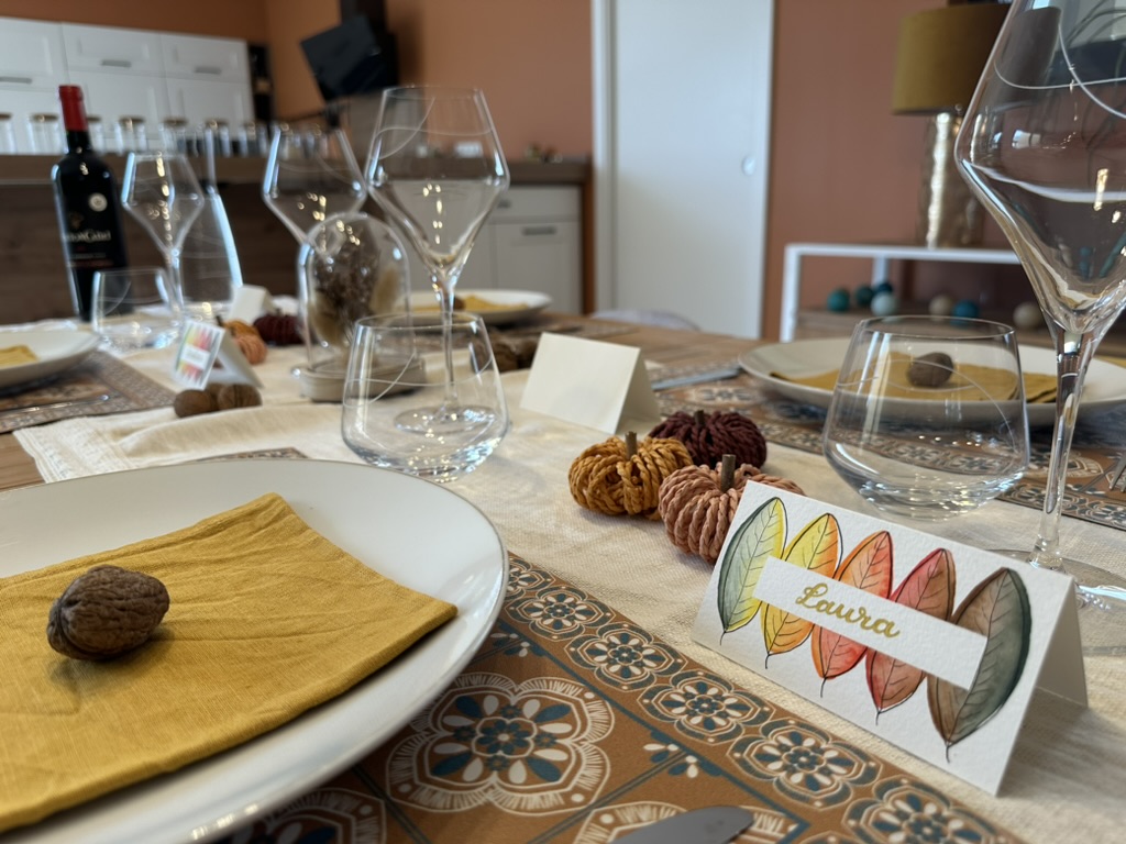 Marque-place fait main et personnalisé - Feuilles d’automne – Image 4