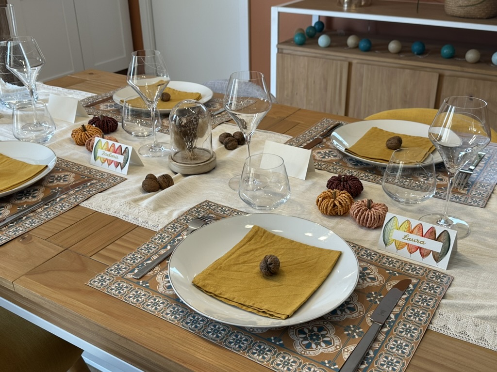 Marque-place fait main et personnalisé - Feuilles d’automne – Image 7