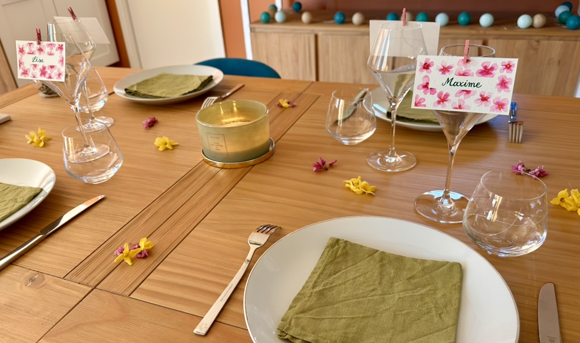 Marque-place fait main et personnalisé - Fleurs du jardin – Image 4