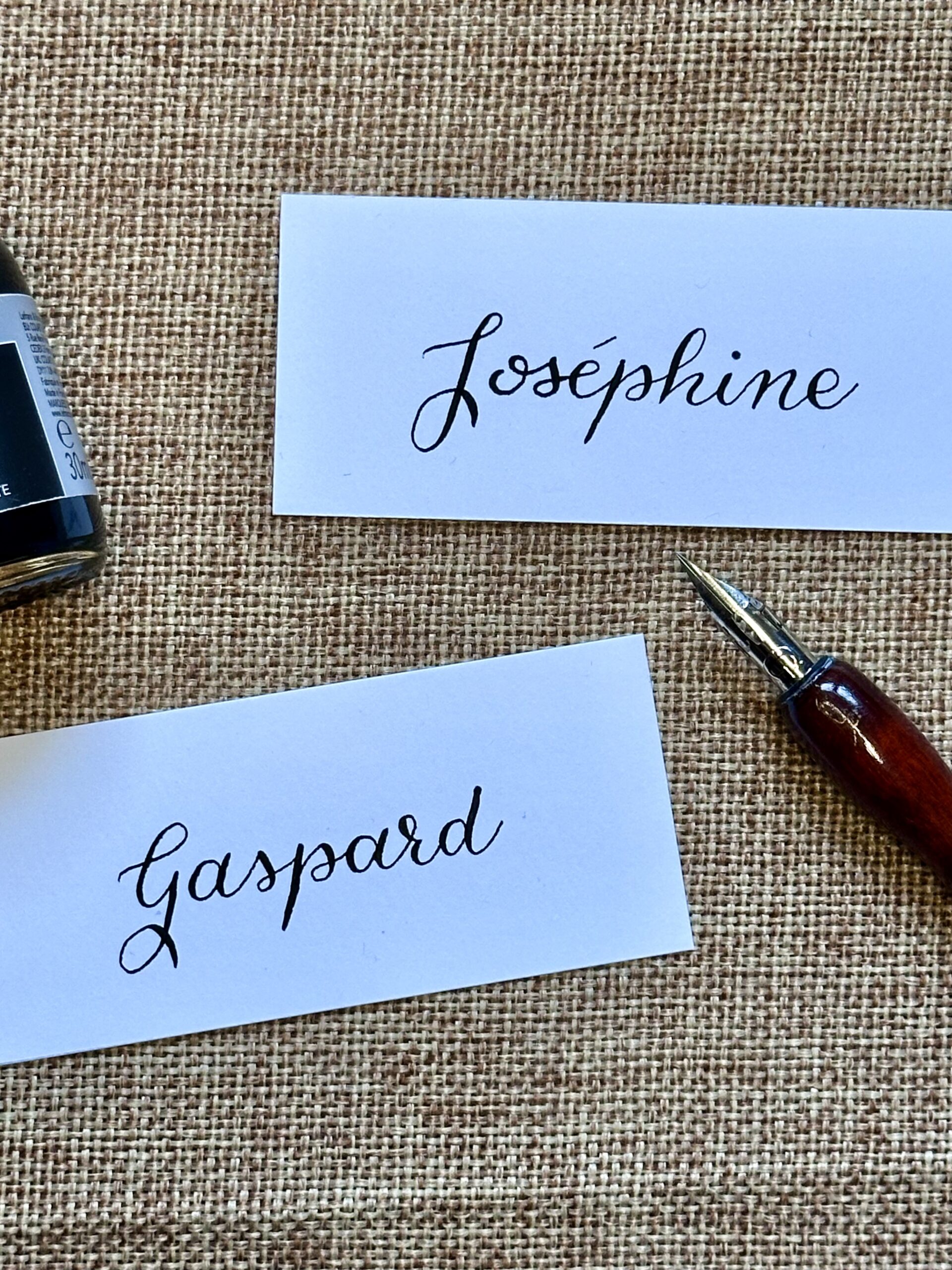 Marque-place fait main et personnalisé - Raffiné – Image 4