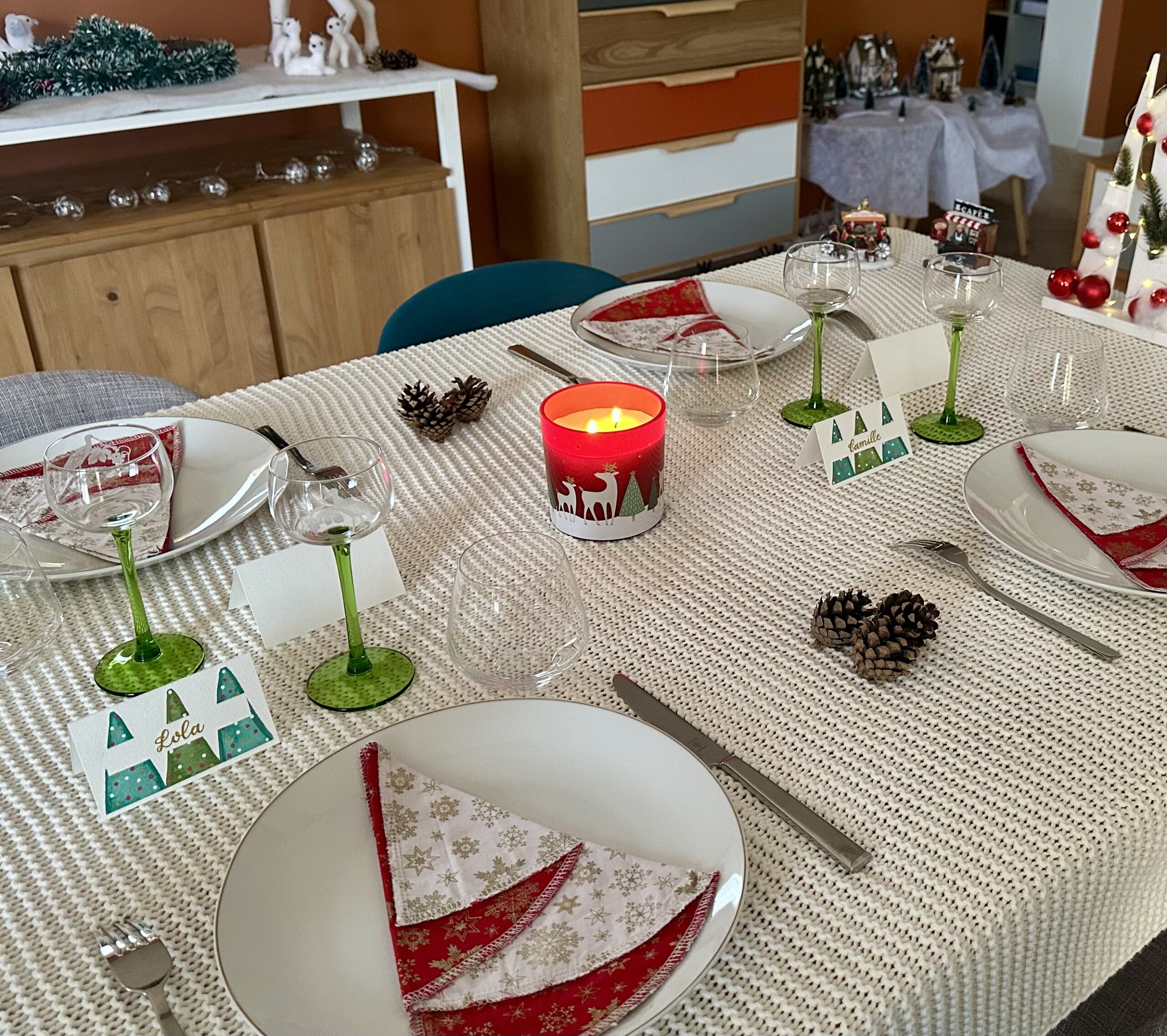 Marque-place fait main et personnalisé - Sapins de Noël – Image 6